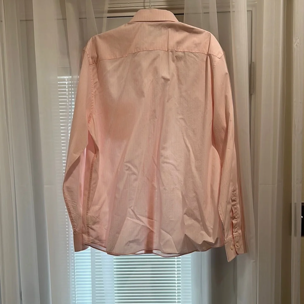 Men’s Light Pink UNTUCK Shirt - Picture 6 of 7